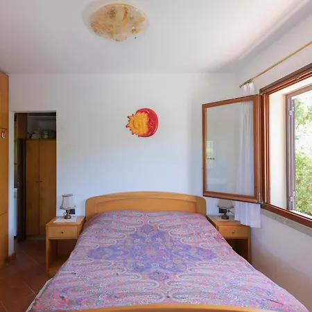 Holiday home Villino Michela - Helloelba *